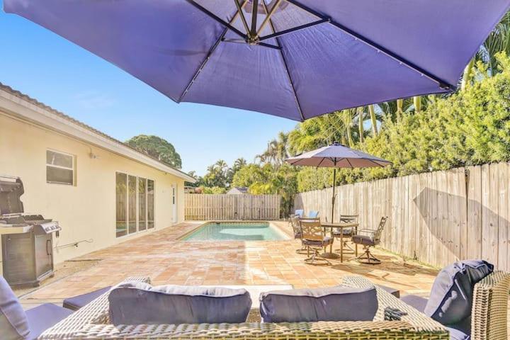 Beautiful 4 Bedrooms/Pool/Walk To Beach Deerfield Beach Esterno foto
