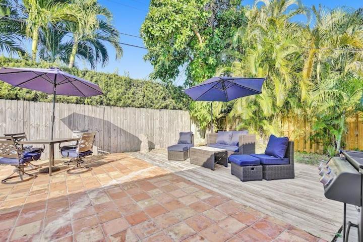 Beautiful 4 Bedrooms/Pool/Walk To Beach Deerfield Beach Esterno foto
