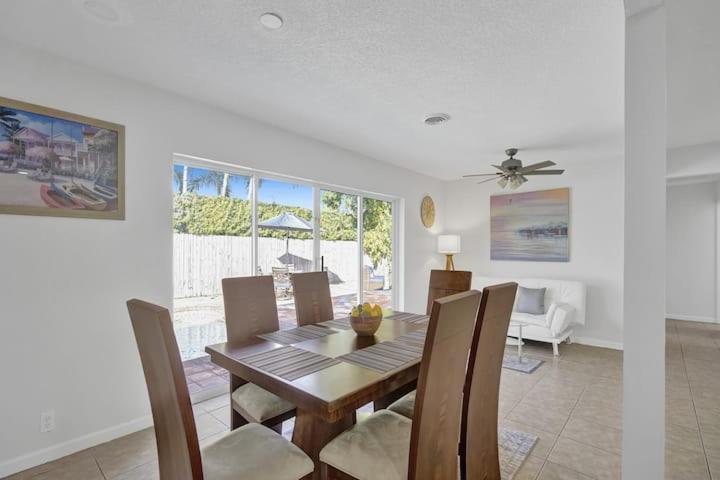 Beautiful 4 Bedrooms/Pool/Walk To Beach Deerfield Beach Esterno foto