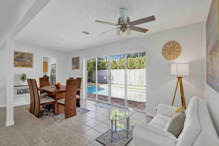 Beautiful 4 Bedrooms/Pool/Walk To Beach Deerfield Beach Esterno foto